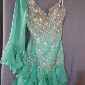 Partytime dress